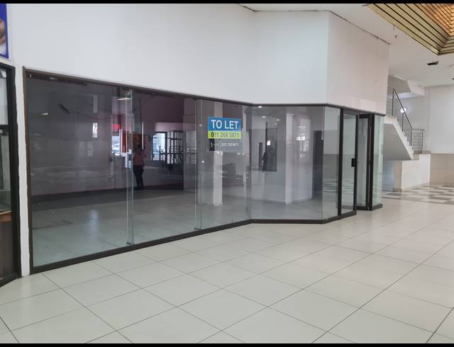 84M² RETAIL RENTED IN HALFWAY HOUSE